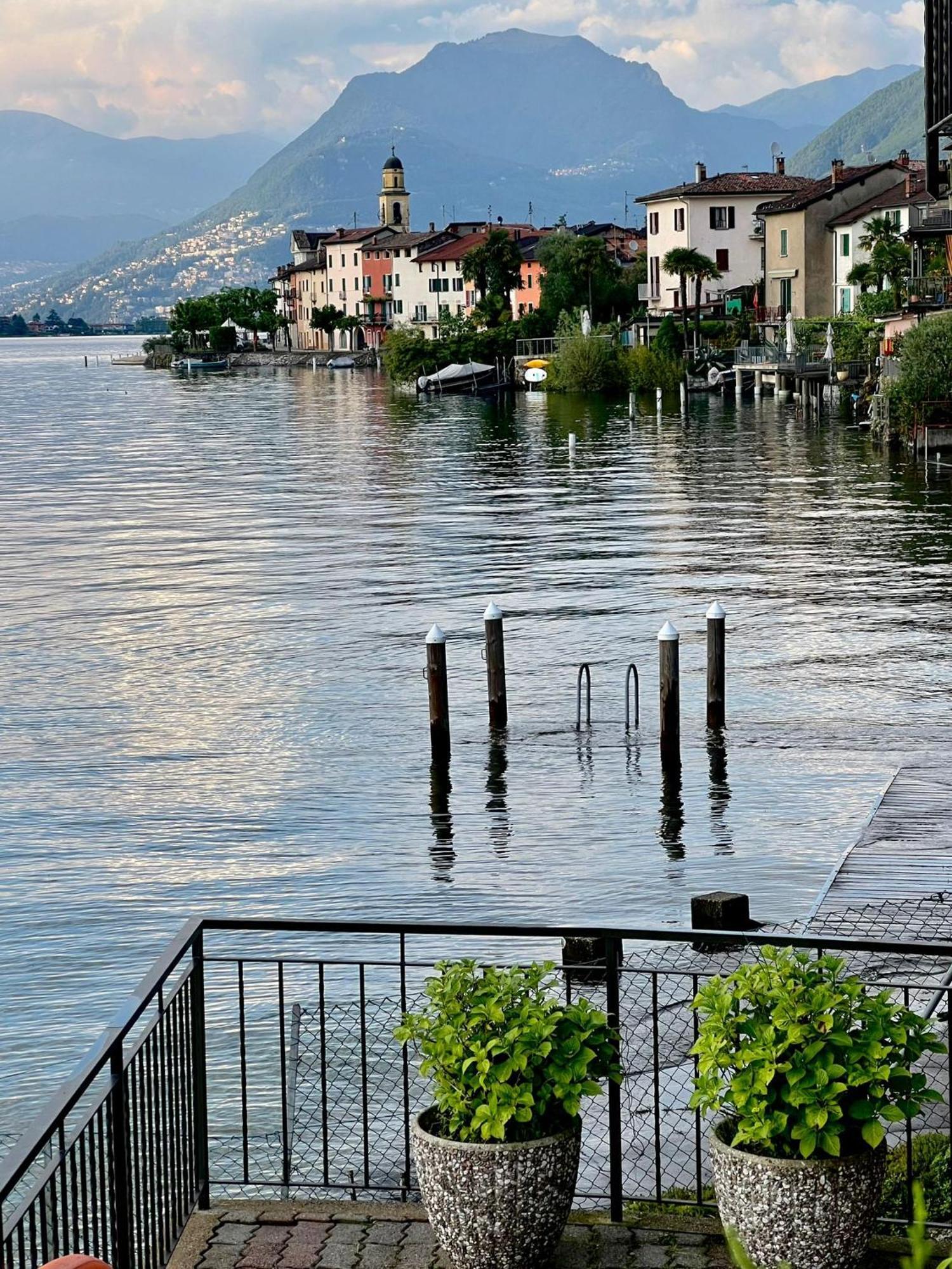 Casa Dora Apartment Brusino Arsizio Bagian luar foto